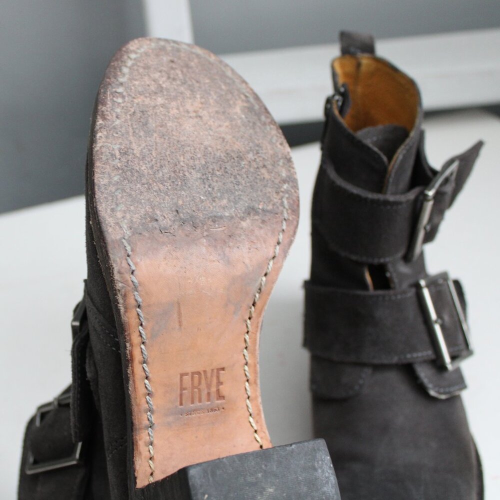 FRYE Women's Sabrina Double Buckle Suede Heel Boot Charcoal Brown USA Size 7 - Picture 8 of 8